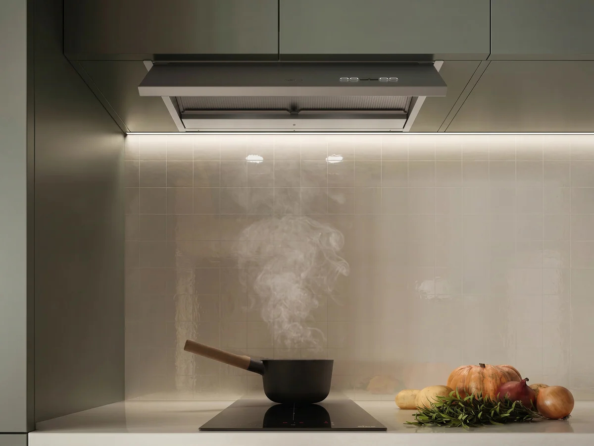 Okap do zabudowy Elica Boxin No Drip 60 cm inox - skuteczne pochłanianie pary i zapachów w kuchni